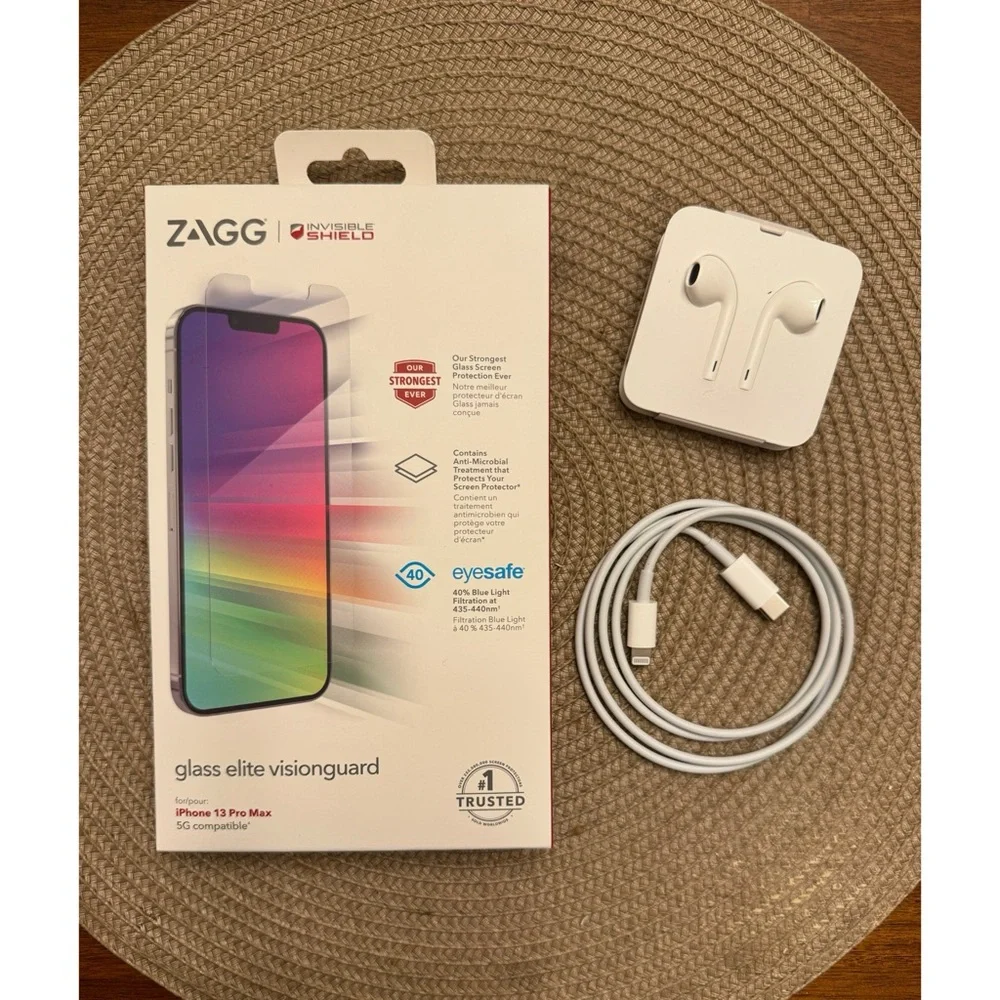 Zagg Glass Elite VisionGuard - iPhone 13 Pro Max